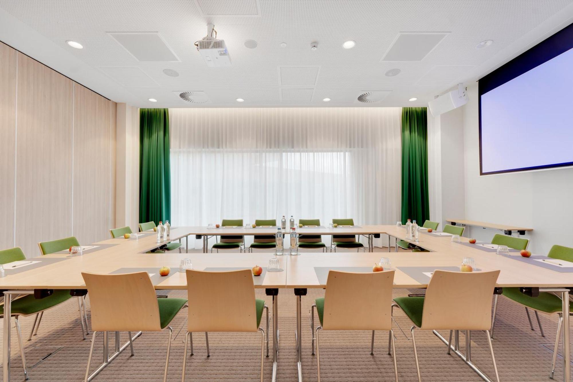 Intercityhotel Breda Luaran gambar