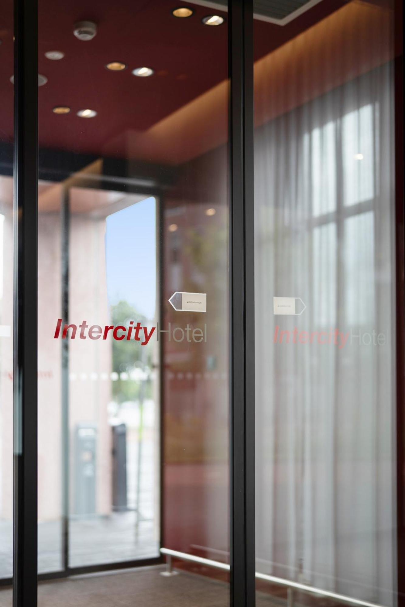 Intercityhotel Breda Luaran gambar