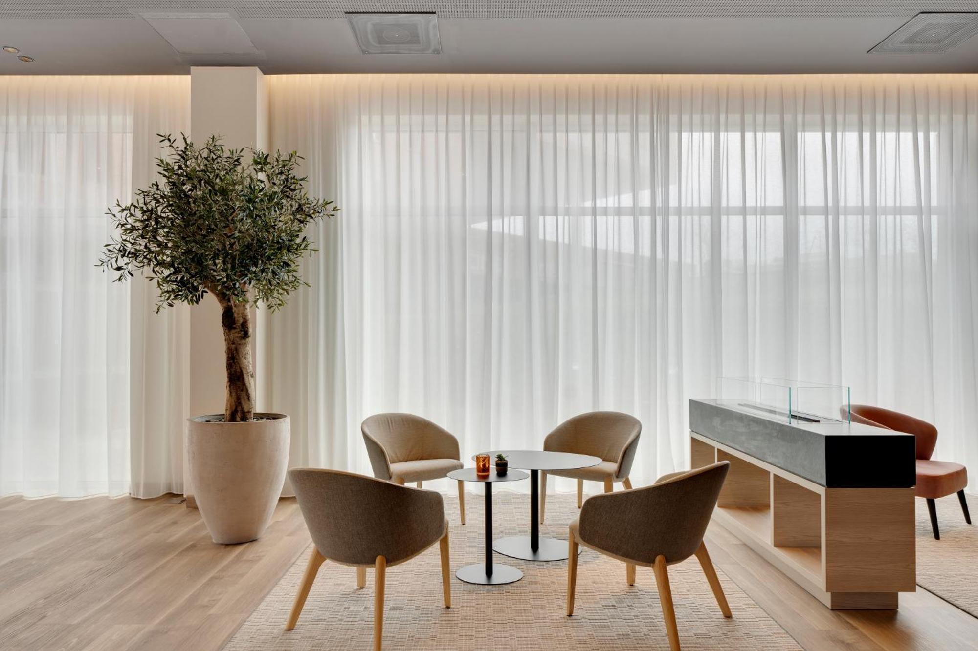 Intercityhotel Breda Luaran gambar