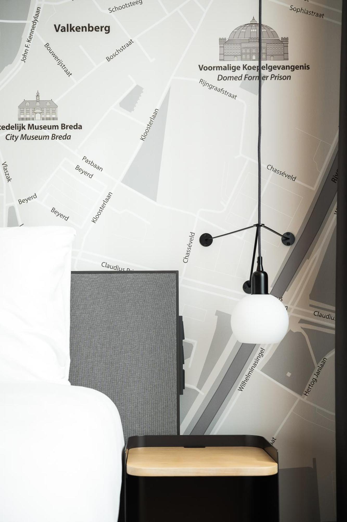 Intercityhotel Breda Luaran gambar